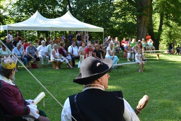 Ako sa žilo za čias kráľovských